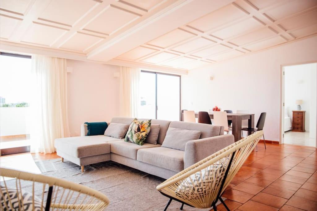 Penthouse S.Jorge Seaview T4 Leilighet Quarteira Eksteriør bilde